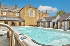 Bubbelpool utomhus