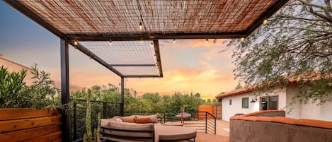 Saddle up for relaxation in our cowboy tub under the stars