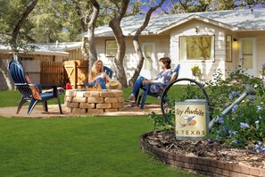 Relax in fenced yard with firepit, shade, blooms & visiting butterflies.