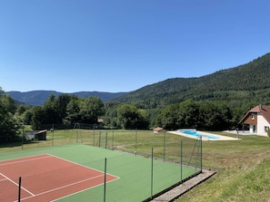 Sport court