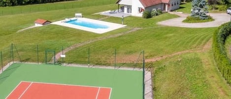 Sports court