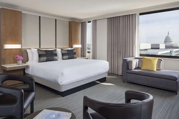 Unit with comfortable bed