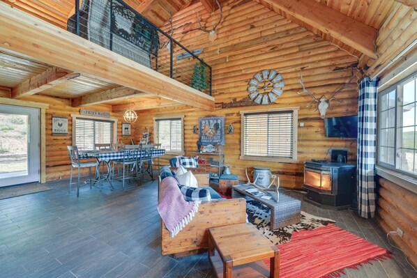 Kemmerer Vacation Rental | 2BR | 1.5BA | 1,500 Sq Ft | Step-Free Entry