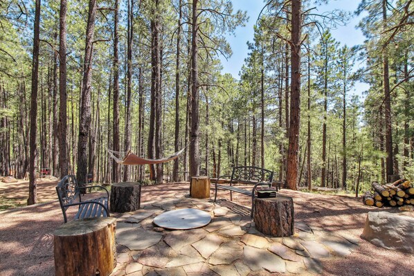 Forest Lakes Vacation Rental | 1BR | 1BA | Stairs Required | 800 Sq Ft