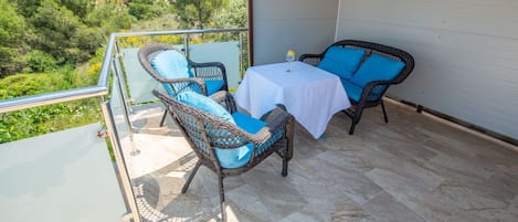 Water, Table, Sky, Cloud, Furniture, Plant, Property, Chair, Azure, Outdoor Table