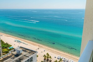 Enjoy stunning balcony views of the vibrant ocean and its endless horizon.