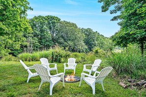 Wonderful fire pit area overlooking nature