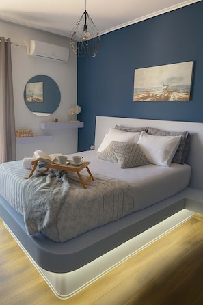 First Bedroom with Cozy Double Bed and Natural Light (Bedroom 1)

