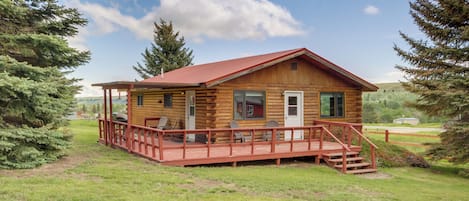 Red Lodge Vacation Rental | 1BR | 1BA | Stairs Required | 875 Sq Ft