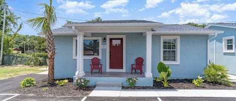 Cute Beach Cottage