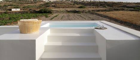 Wonderful Santorini House | Villa Vinsanto | Private Pool | Sea Views | Finikia-Oia