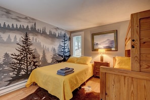 Entry level bedroom #1 with Queen, Full and twin top.