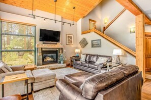 Gorgeous, remodeled living area