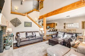 Plush furnishings to enjoy with the whole family