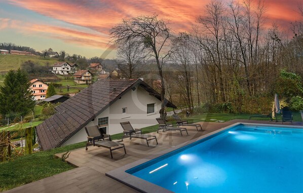 pool
