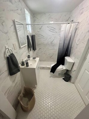 2224 #2 · Cozy Apartment Center Little Havana near Brickell (392)