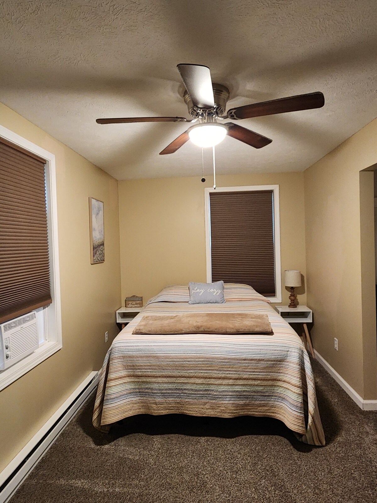 Harbor View Getaway located perfectly for your UP North Mackinac Vacation