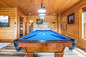 Pool table