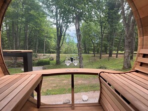 Hall Creek Lodge | Main Deck Barrel Sauna