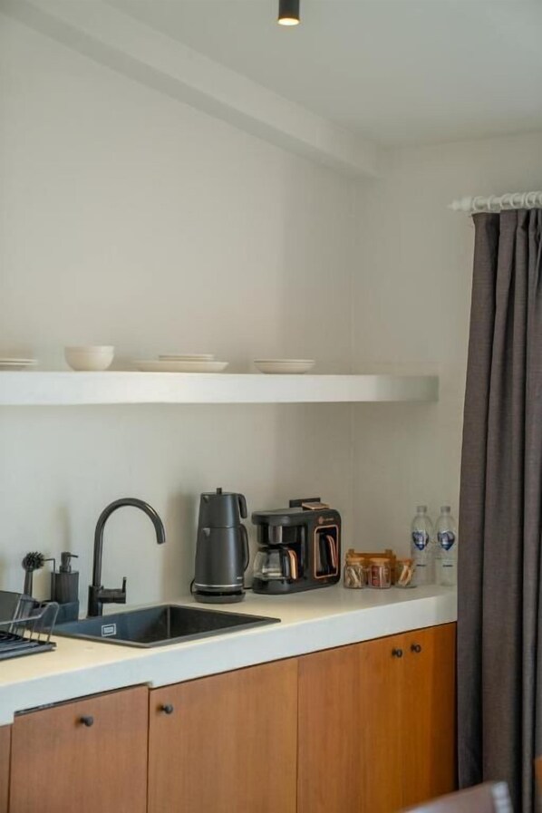 Private kitchenette
