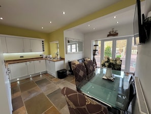 Spacious modern kitchen and dinning area