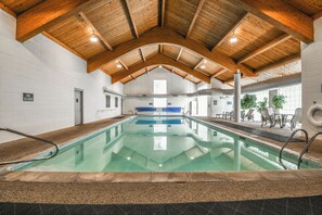 Community pool/ hot tub