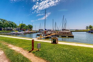 Marina