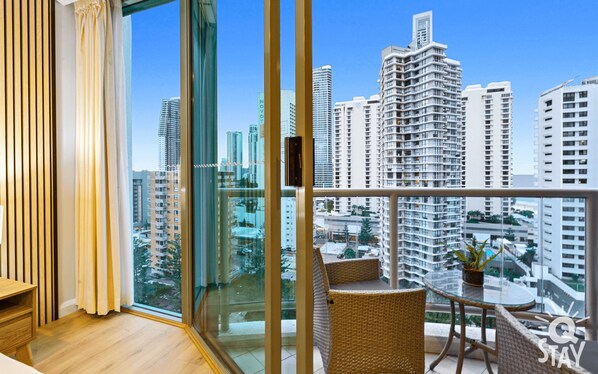 Balcony area with panoramic views of the Gold Coast 