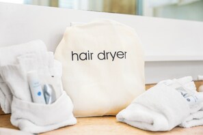 Badezimmerausstattung