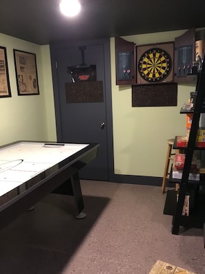 Spielezimmer