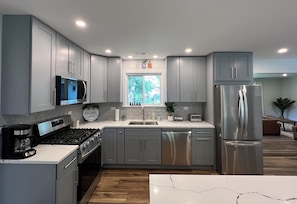 Make this fully remodeled, modern retreat, your Illinois home away from home!
