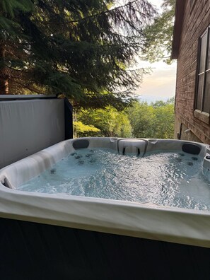Hot tub!