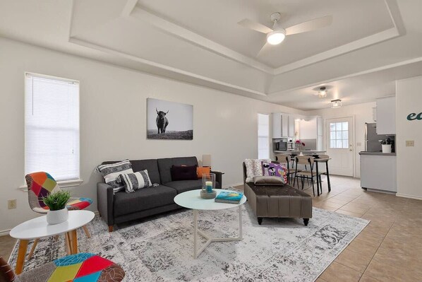 Enjoy family time in our living room with more than enough room for the entire family. Relax and watching your favorite shows.