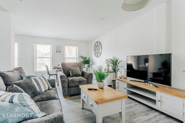 The apartment has high-speed Wi-Fi and central heating
