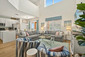 Vaulted ceiling with loads of natural light. 