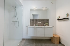 Modern bathroom with walk-in shower