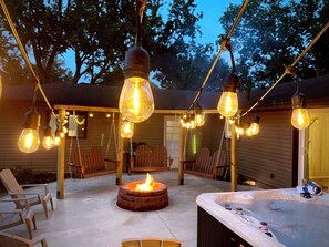 The Unmatched Escape Patio - hot tub, grill, lights, privacy fence, did I mention hot tub!!??