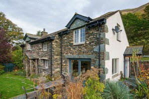 Rooking Cottage, Patterdale Holiday Cottage near Ullswater
