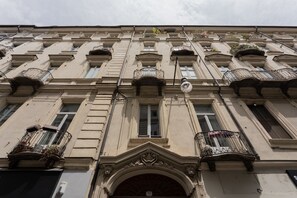 Façade