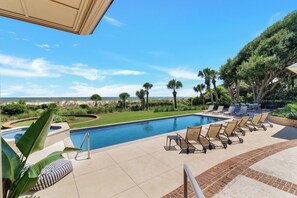 43 South Beach Lagoon | Pool Deck