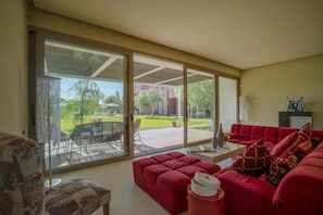 Le salon - la petite Villa