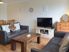 Living area | Ty Celyn, Broad Haven