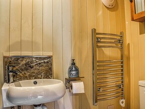 Bathroom | Bechan Brook Hut, Bettws Cedewain, near Newtown