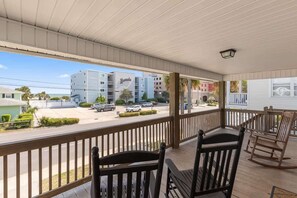1st floor balcony