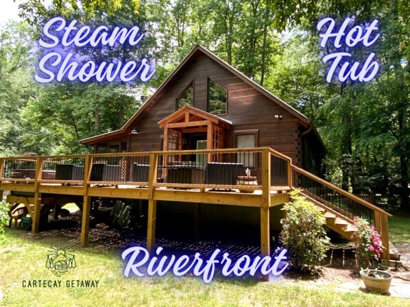 Steam shower, hot tub, riverfront, firepit, fireplace