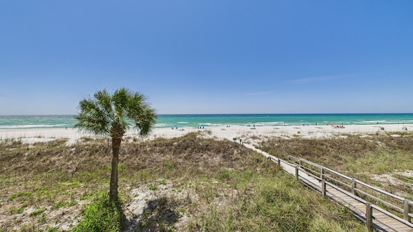 Beautiful views of the gulf from balcony