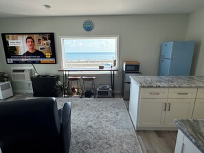 Wonderful amenities from the kitchen to the coffee bar to the new 77 LG HD TV
