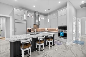 Private kitchen