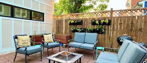 Shared Spring/Summer Courtyard w/ Patio Seating, Herb Garden, Fire pit, Grills