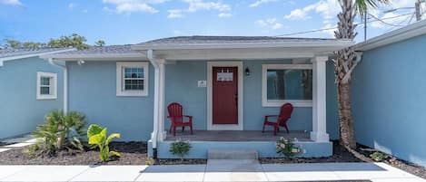 Cute Beach  Cottage